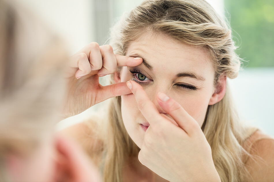 How Many Hours a Day Should You Wear Contact Lenses? - All About Vision